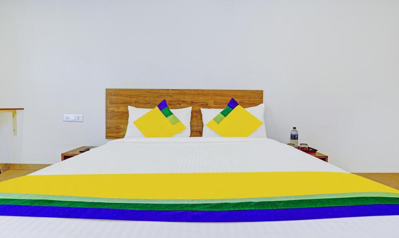 Itsy Hotels Oasis Pride Nászik Kültér fotó