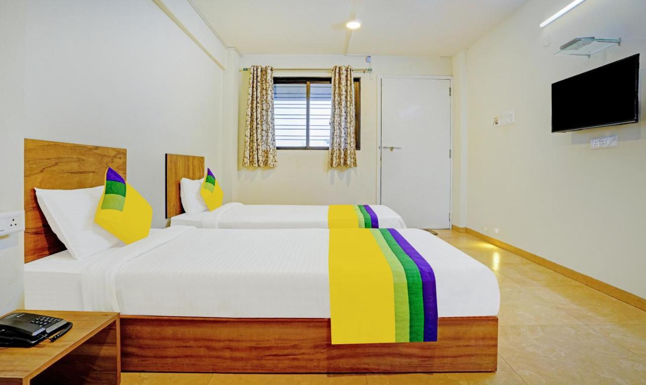 Itsy Hotels Oasis Pride Nászik Kültér fotó